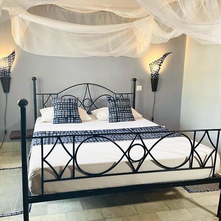 Le Lodge Des Almadies Дакар Экстерьер фото