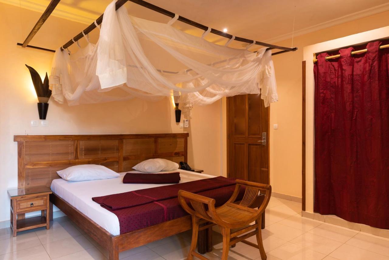 Le Lodge Des Almadies Дакар Экстерьер фото