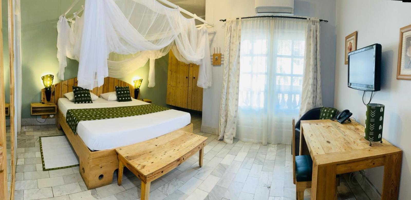 Le Lodge Des Almadies Дакар Экстерьер фото