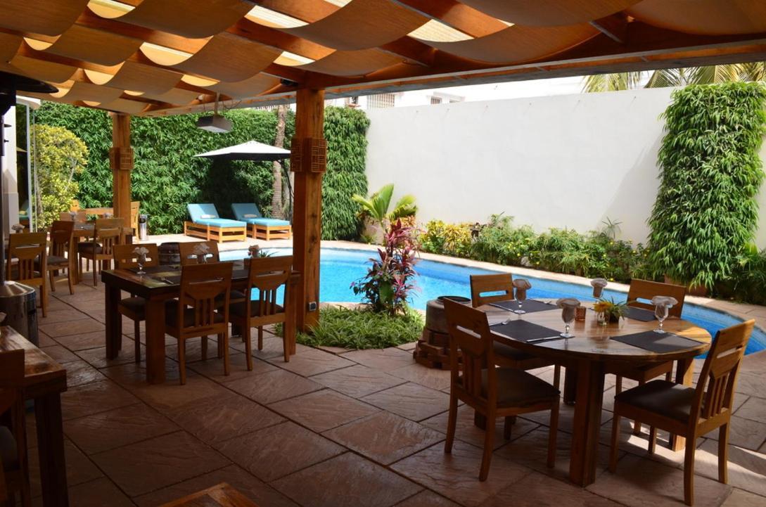 Le Lodge Des Almadies Дакар Экстерьер фото